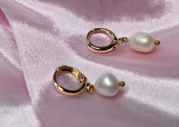 Pearla Earrings